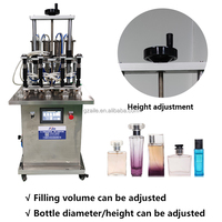 Machine de remplissage cosmétique semi-automatique pneumatique à quatre têtes haute précision pour parfum d'eau de toilette et aérosol