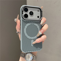 Coque de téléphone portable de luxe de haute qualité, antichoc et dissipant la chaleur, pour iPhone 18 Pro, étui magnétique en PC avec support d'appareil photo