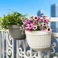 Pot de fleurs semi-circulaire en plastique respirant résistant à la corrosion, imitation rotin tressé, pour balcon, balustrade, clôture