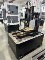 Centre d'usinage CNC à 3 axes GSK L660 à grande vitesse 24000 tr/min, petit centre de perçage et de taraudage