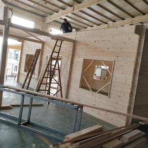 कारखाना निर्मित पिनस साइवेस्ट्रस लकड़ी का घर चीन अनुकूलित सुंदर क्षेत्र विला होस्टरी जंग-प्रतिरोधी चल मॉडल 001 - Product Image 2