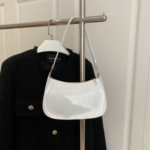 Nouveau sac carré chic pour femme, sac à main décontracté élégant à porter à l'épaule ou sous le bras - Product Image 4