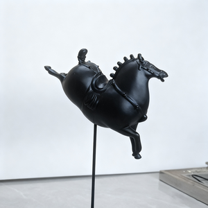 Tượng ngựa chạy bằng nhựa cao cấp, thân thiện với môi trường, trang trí kệ nhà hoặc văn phòng - Product Image 3