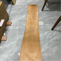 Revêtement mural en placage de bois naturel sur mesure Noyer/Chêne blanc/Frêne/Ayous/Bois de bouleau pour hôtels, technique de coupe rotative, qualité A+