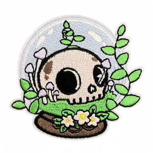Parches Bordados Termoadhesivos de Calaveras para Sombreros, de Tela Ecológica, con Diseño de Fantasía y Estilo Lindo para Halloween - Product Image 3