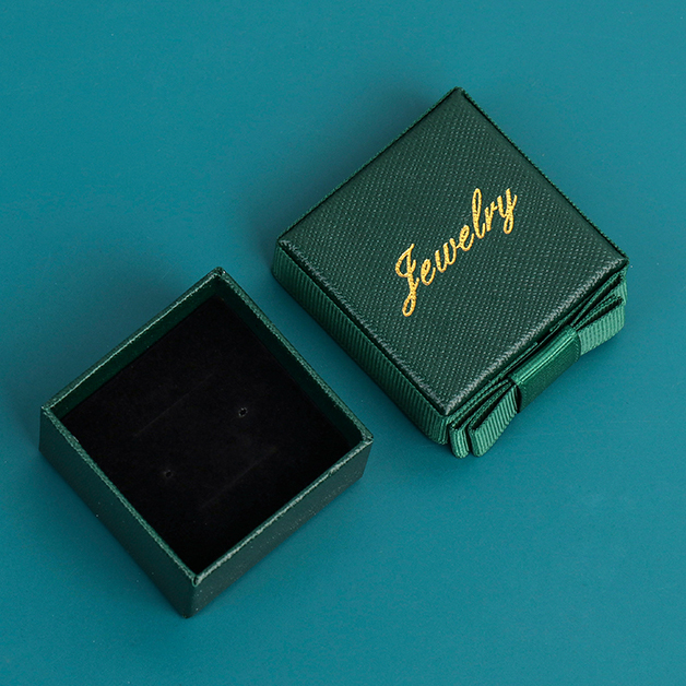 Caja verde oscuro