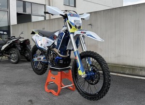 Ventes d'usine KEWS K27 YBS300-1 PRO Motos tout-terrain de course 300cc à refroidissement liquide, puissantes, à essence, avec freins à disque et transmission par chaîne, pour motocross - Product Image 3