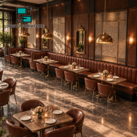 Ensembles de sièges de restaurant capitonnés avec base en laiton, chaises en cuir marron personnalisables, OEM ODM, fabricant grossiste Chine