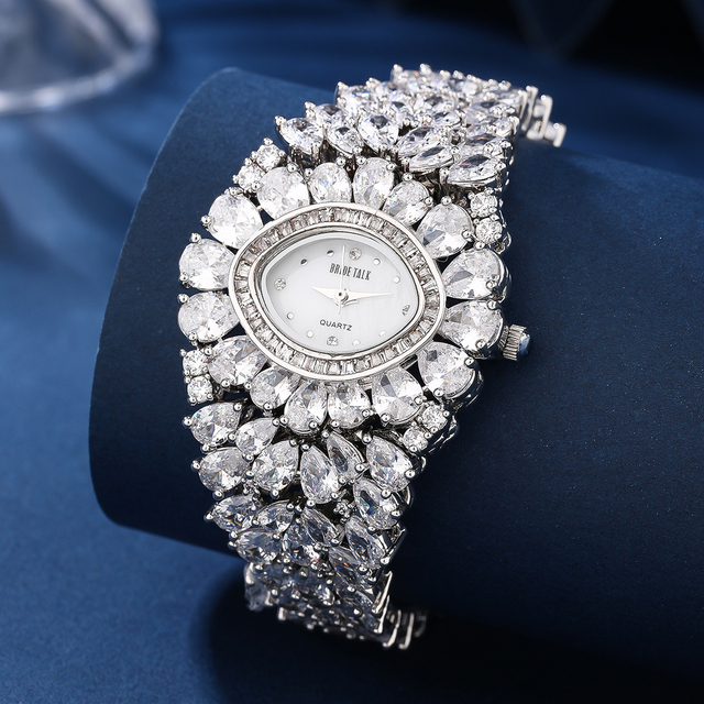 Wholesale Women's Luxury High-End Quartz Watches Fashionable Classic Zircon Inlay Waterproof Simple Movement Beijing Custom Logo