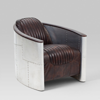 Sofá Industrial Personalizado KARFASA Modelo 2046-1S, de Cuero Genuino, con Reposabrazos de Aluminio Vintage, Estilo Aviador, Hecho a Mano, con Detalles Metálicos, de una Sola Plaza