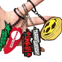 Porte-clés en caoutchouc PVC souple de qualité supérieure, logo personnalisé en relief, pour voitures, sacs à dos, vestes et cadeaux d'entreprise