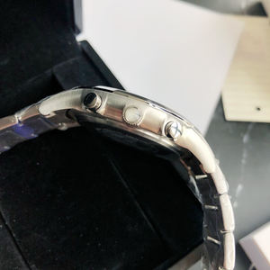 Reloj de Cuarzo de Acero 316, Simple y Elegante, que Representa la Masculinidad, la Madura y la Estabilidad de los Hombres, un Favorito entre los Ídolos Masculinos - Product Image 4