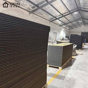 Panneaux acoustiques en <span class=keywords><strong>bois</strong></span> à lattes OCM avec <span class=keywords><strong>fibre</strong></span> <span class=keywords><strong>de</strong></span> polyester MDF pour l'insonorisation des chambres d'hôpital, décoration intérieure moderne - Product Image 3