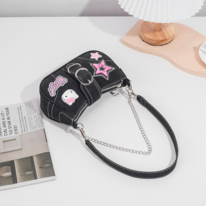 สินค้ามาใหม่ของแท้ "It-Girl" กระเป๋าสะพายลายดาว กระเป๋าสะพายข้างลายคิตตี้น่ารักไม่ซ้ำใคร - Product Image 4