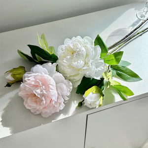 Fleurs de pivoine artificielles en soie, haute simulation, décoratives pour la maison, mariage, style romantique rêveur, blanc, rose, bleu, jaune - Product Image 4
