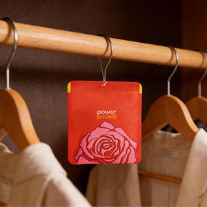 Diffuseur <span class=keywords><strong>d</strong></span>'arômes longue durée avec 6 parfums, adapté pour la suspension intérieure de voiture, <span class=keywords><strong>d</strong></span>ésodorisant solide - Product Image 2