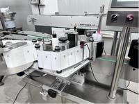 Machine d'étiquetage automatique de bouteilles à 2 et 3 côtés |   Système d'étiquetage multi-faces pour bouteilles rondes, plates et de formes spéciales