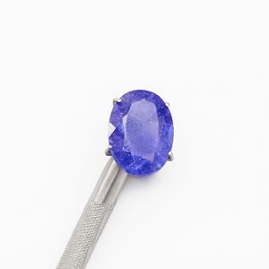 Tanzanita facetada en forma ovalada, una elección perfecta para joyería y éxito, con un peso de 7 quilates. - Product Image 2