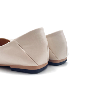 베이지색 여성용 로우힐 신발, 뾰족한 앞코 디자인 웨딩 슈즈, 여성 맞춤형 고품질 플랫 드레스 슈즈 - Product Image 5