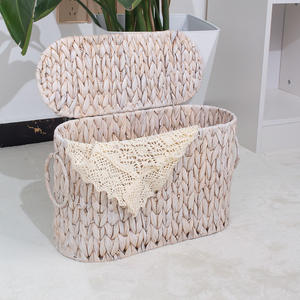 Panier de rangement tissé Bobai, rectangulaire, blanc, fait main, avec couvercle, pour jouets, livres et articles divers - Product Image 1