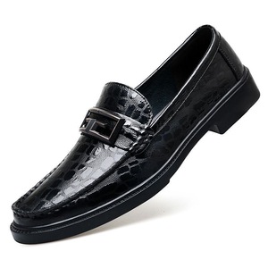 Mocasines para Hombre Color Borgoña, con Forro de Piel de Cerdo, Hebilla Metálica, Cómodos, para Vestir, Ideales para Negocios y Fiestas - Product Image 2