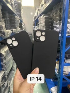 Copriobiettivo in TPU opaco di lusso nero per <span class=keywords><strong>iPhone</strong></span> 15 6 7 8 Plus X XS XR <span class=keywords><strong>11</strong></span> 12 13 Mini 14 Plus <span class=keywords><strong>Pro</strong></span> Max custodia morbida antiurto in Silicone - Product Image 4