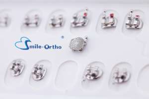 Paquet de carte d'attelle dentaire de vente chaude support en métal orthodontique Mini support Roth/MBT/Edgwwise 022/018 prix d'usine de fente - Product Image 2