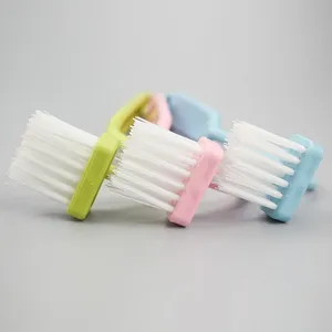 Cepillo Limpiador de Inodoro Curvo de Plástico con Cerdas Suaves, Cepillo de Limpieza Ecológico en Forma de V para Bordes de Baño, Ventanas y Cocina - Product Image 2