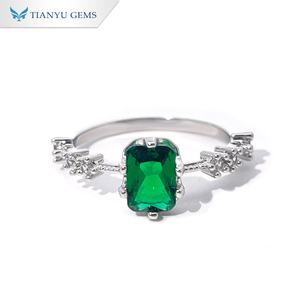 Anillo de Turmalina Verde Esmeralda Chapado en Oro con Gemas Tianyu, Diseño Trenzado Retro con Incrustaciones de Circonita Cúbica, Joyería para Mujer - Product Image 1