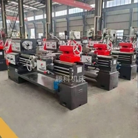 Tour à métaux manuel horizontal CA6140, machine-outil de découpe de métaux, 380V/220V, facile à utiliser, précision et stabilité.