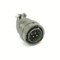 Conector Macho de Alta Calidad Serie MIL-DTL-26482 con 12 Pines y Terminales de Soldadura MS3116F14-12P