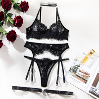 Ensemble de lingerie 4 pièces sexy en dentelle blanche pour femme : soutien-gorge, string, porte-jarretelles, collier ras-du-cou transparent – Vente en gros, personnalisation OEM, direct usine