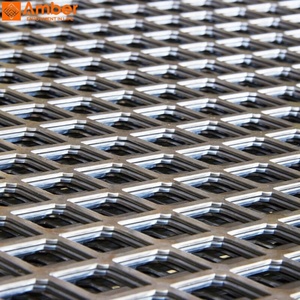 Malla Metálica Expandida de Acero Inoxidable 304L, Lámina Aplanada para Sistema de Pasarelas en Almacenes y Caminos de Acceso de Mantenimiento - Product Image 4
