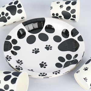 Ensemble de vaisselle de fête à thème patte noire, comprenant assiettes jetables, serviettes, gobelets, fourchettes, pour 10 personnes, pour fête sur le thème des chiens et des chiots - Product Image 3