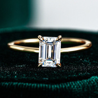 Vente en gros de bijoux fins S925 Bague en moissanite en argent D couleur Taille émeraude Bague de fiançailles en moissanite plaquée or 14 carats 1ct/3ct