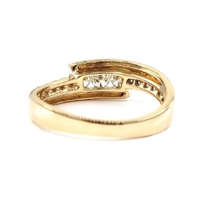Bague de mariage fine classique en or jaune massif 18 carats avec diamants de haute qualité, ajustable, pour femme, style pavé, idéale pour les fêtes d'anniversaire - Product Image 3