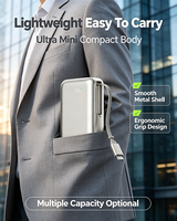 Mini batterie externe portable avec câble Type C rétractable intégré, charge rapide bidirectionnelle 22,5 W, affichage numérique LED, idéale pour l'avion