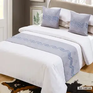 Les fabricants fournissent pas cher confort doux luxe pas cher literie lit lit tapis de pied de lit serviette de lit