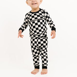 Vente en gros de <span class=keywords><strong>pyjamas</strong></span> en bambou à carreaux OEM & ODM personnalisés pour enfants <span class=keywords><strong>Pyjamas</strong></span> pour tout-petits <span class=keywords><strong>Pyjamas</strong></span> en bambou pour enfants <span class=keywords><strong>Pyjamas</strong></span> en bambou pour bébés filles et garçons - Product Image 2