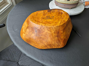 Set Mangkuk Buah Tajam Ukiran Tangan dari Kayu Akar Pinus Ramah Lingkungan Guansen (Set 2) - Product Image 3