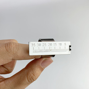 Regla de medición de conductos radiculares de acero inoxidable, calibre de dedo para equipo de terapia dental, herramienta de medición de precisión con escala de 35mm - Product Image 3