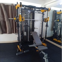 Équipement multifonctionnel de gymnastique Machine à câble d'entraînement Squat Power Rack Smith Smith Cage Machine