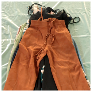 GZ Vêtements d'<span class=keywords><strong>occasion</strong></span> populaires pour femmes, vente en gros de combinaisons usagées, élégantes Bea 60A, balles scellées de combinaisons d'<span class=keywords><strong>occasion</strong></span> Ukay pour femmes - Product Image 1
