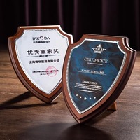 Plaque de bouclier en bois de récompense militaire technique peinte à la main