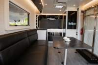 Remorque Mini Caravane Moderne Légère avec Châssis en Aluminium et Suspension Indépendante pour Mini Véhicule Tout-Terrain 4x4, Charge Utile de 880 kg