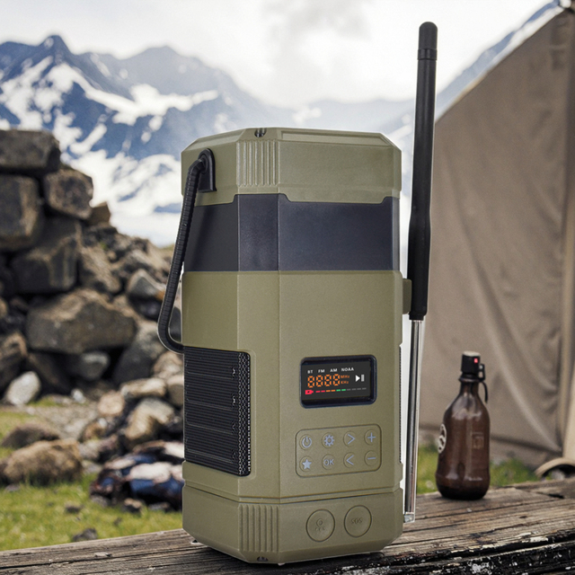 Factory Direct DAB Band IPX6 Waterproof Solar Charge Hand Crank AM FM NOAA Weather Band Emergency Radio Outdoors