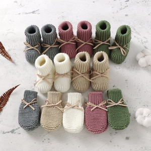 Accesorios cálidos de invierno para bebés, conjunto al por mayor, guantes y zapatos de lana de punto personalizables para 2 fotos/conjunto directo de fábrica - Product Image 2