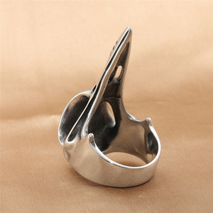 Bague bec d'aigle en acier titane argenté pour homme, bijou punk avec crâne d'oiseau, cadeau - Product Image 4