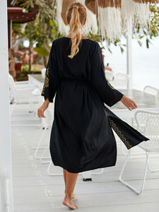 Vente en gros Sarong hawaïen pour la <span class=keywords><strong>plage</strong></span> Sarongs personnalisés Vêtements de <span class=keywords><strong>plage</strong></span> Paréo <span class=keywords><strong>Kimono</strong></span> à imprimé floral - Product Image 2