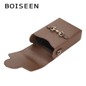 กระเป๋าใส่โทรศัพท์สำหรับผู้หญิง Boiseen ขนาด 7 นิ้ว ทรงสี่เหลี่ยมแนวตั้ง ปิดแบบ Horsebit สะพายไหล่แบบไขว้ สายโซ่แฟชั่น พกพาสะดวก - Product Image 2